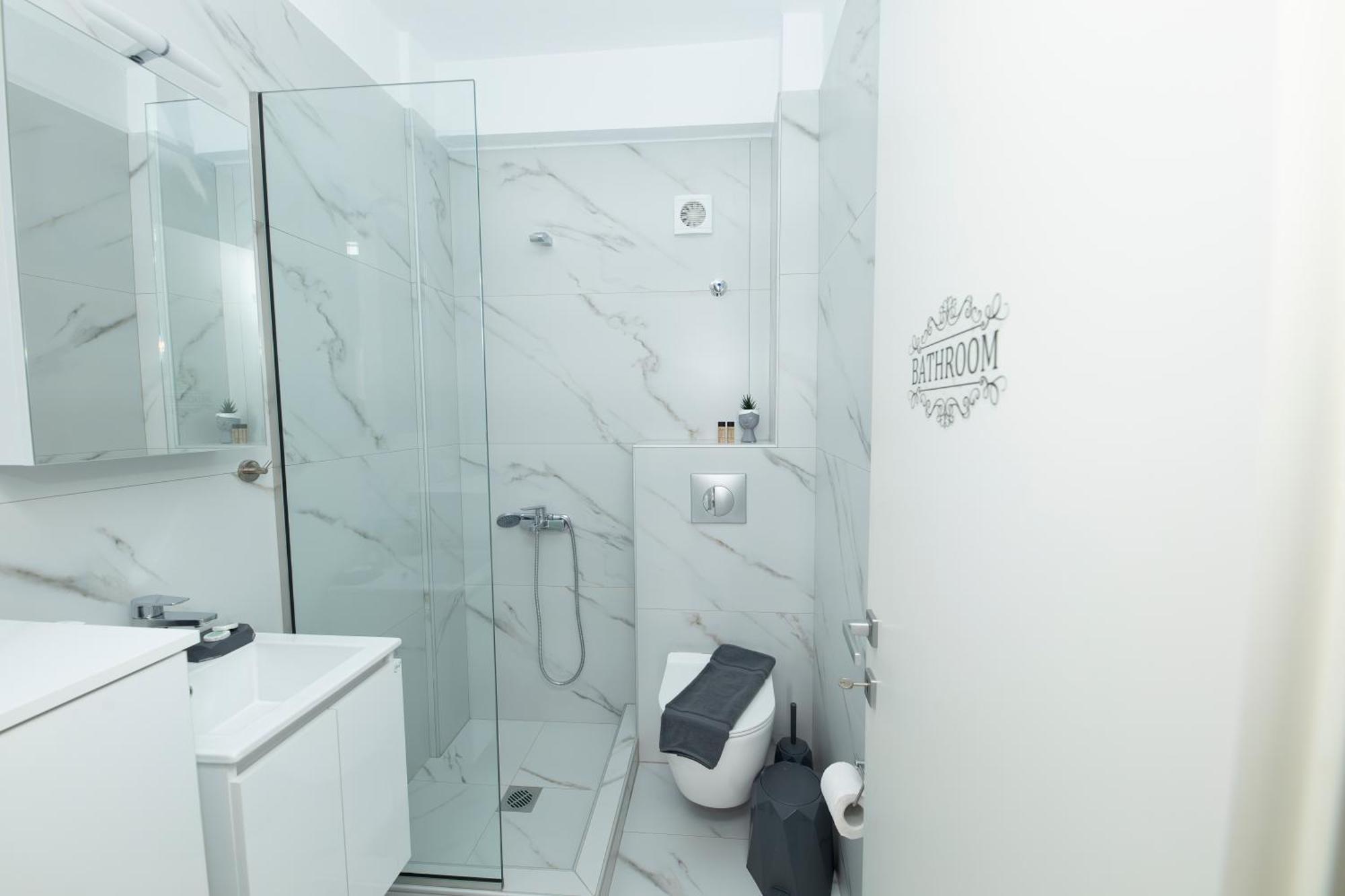 E&s Balaska Apartment